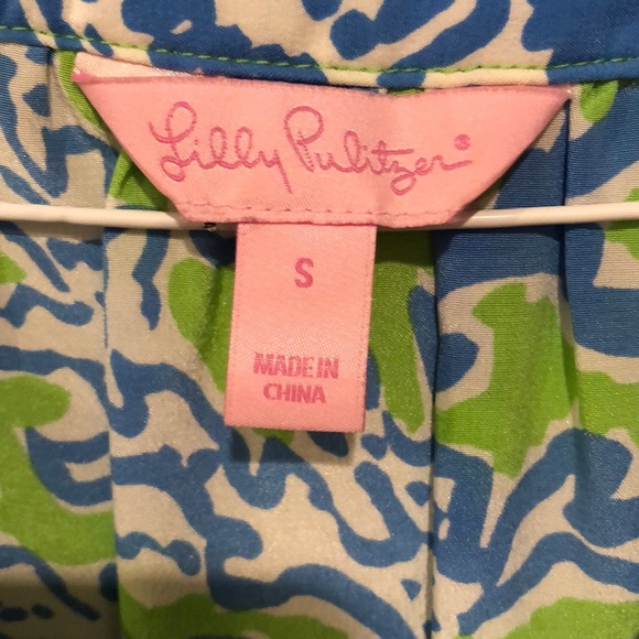 Lilly Pulitzer Elsa Silk Blouse Small Coral design - Picture 12 of 14